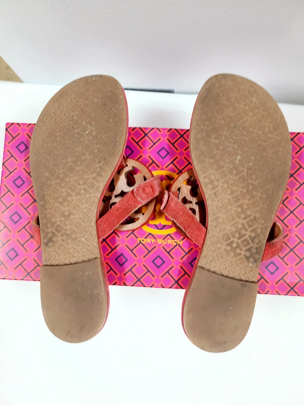 Tory Burch Designer Metal Miller Suede red sandals Gold logo Sandal 6.5